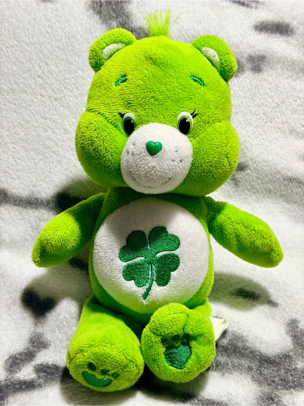 Care Bears (2015)- “Good Luck” Bear  10” Plush Care Bear by Just Play Condition